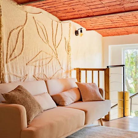 Le Resticas - Triplex Climatise *